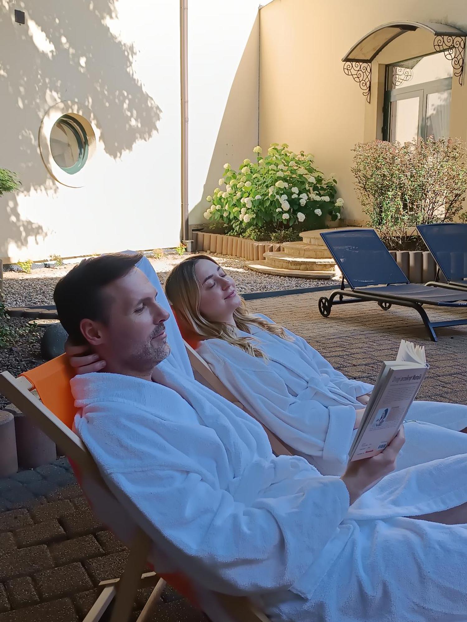 Papuga Park Hotel Wellness&Spa Bielsko-Biala Bagian luar foto