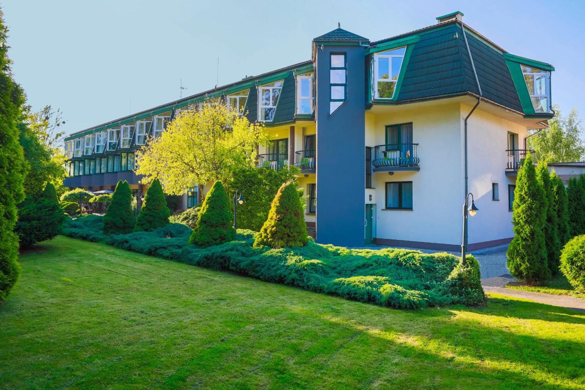 Papuga Park Hotel Wellness&Spa Bielsko-Biala Bagian luar foto
