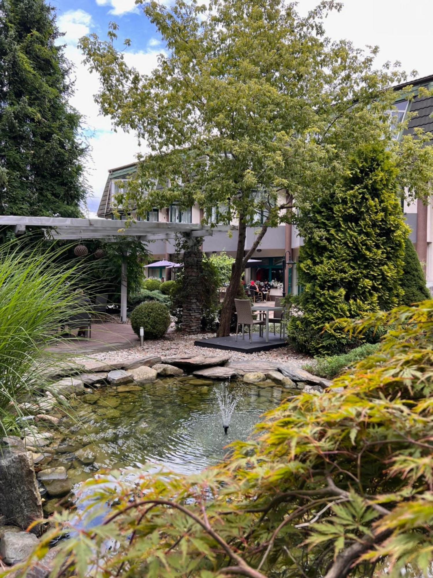 Papuga Park Hotel Wellness&Spa Bielsko-Biala Bagian luar foto