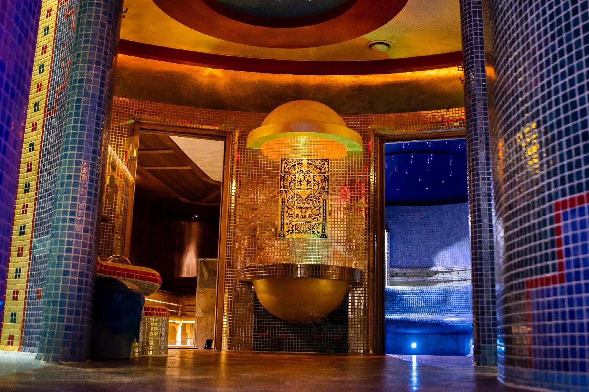 Papuga Park Hotel Wellness&Spa Bielsko-Biala Bagian luar foto