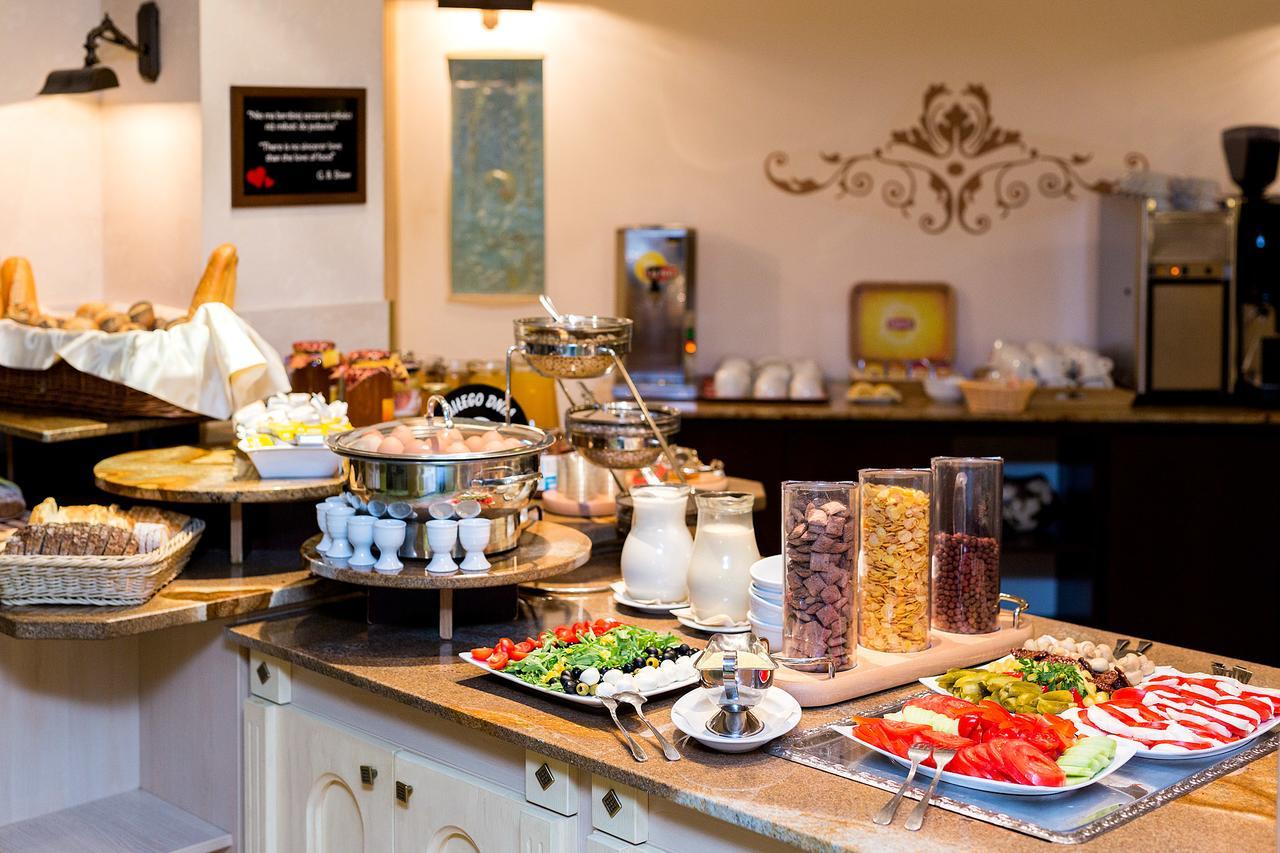 Papuga Park Hotel Wellness&Spa Bielsko-Biala Bagian luar foto