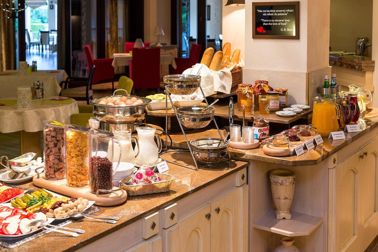 Papuga Park Hotel Wellness&Spa Bielsko-Biala Bagian luar foto